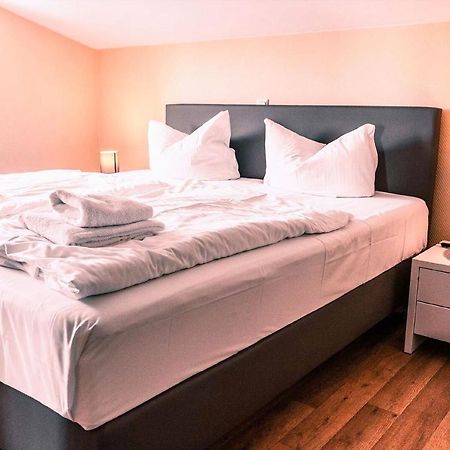 Mit Meerblick Und Balkon, Gratis Nutzung Vom Ahoi Erlebnisbad Und Sauna In Sellin - Meeresblick Fewo 29 Goehren  Eksteriør bilde