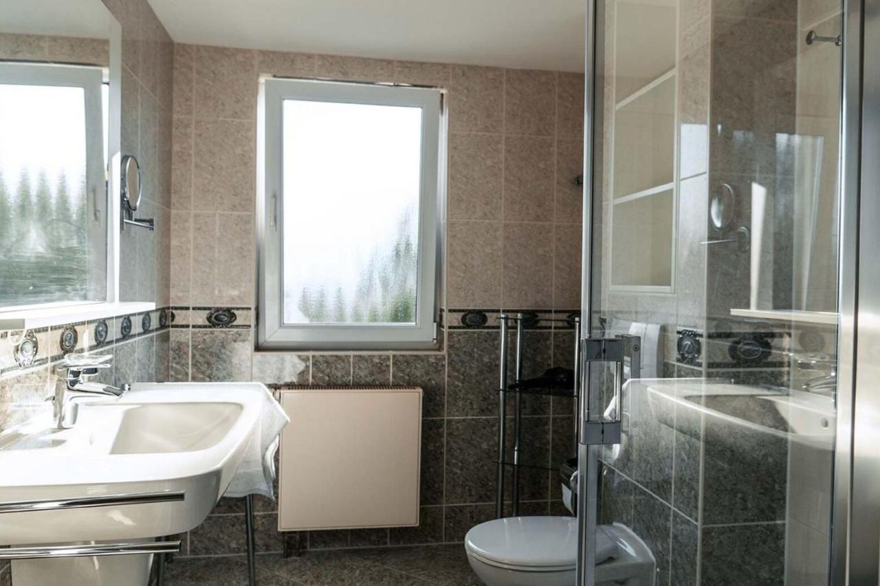 Mit Meerblick Und Balkon, Gratis Nutzung Vom Ahoi Erlebnisbad Und Sauna In Sellin - Meeresblick Fewo 29 Goehren  Eksteriør bilde